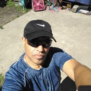 Meet your Posher, Charles